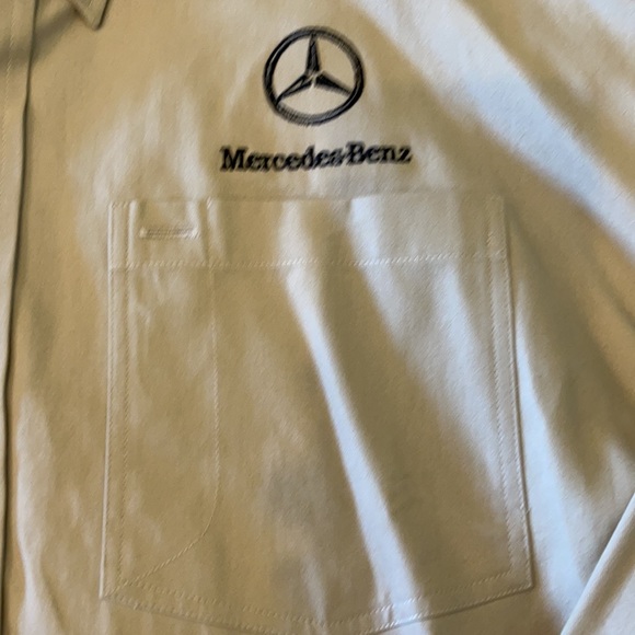 Cutter & Buck Mercedes Button down - Picture 6 of 10